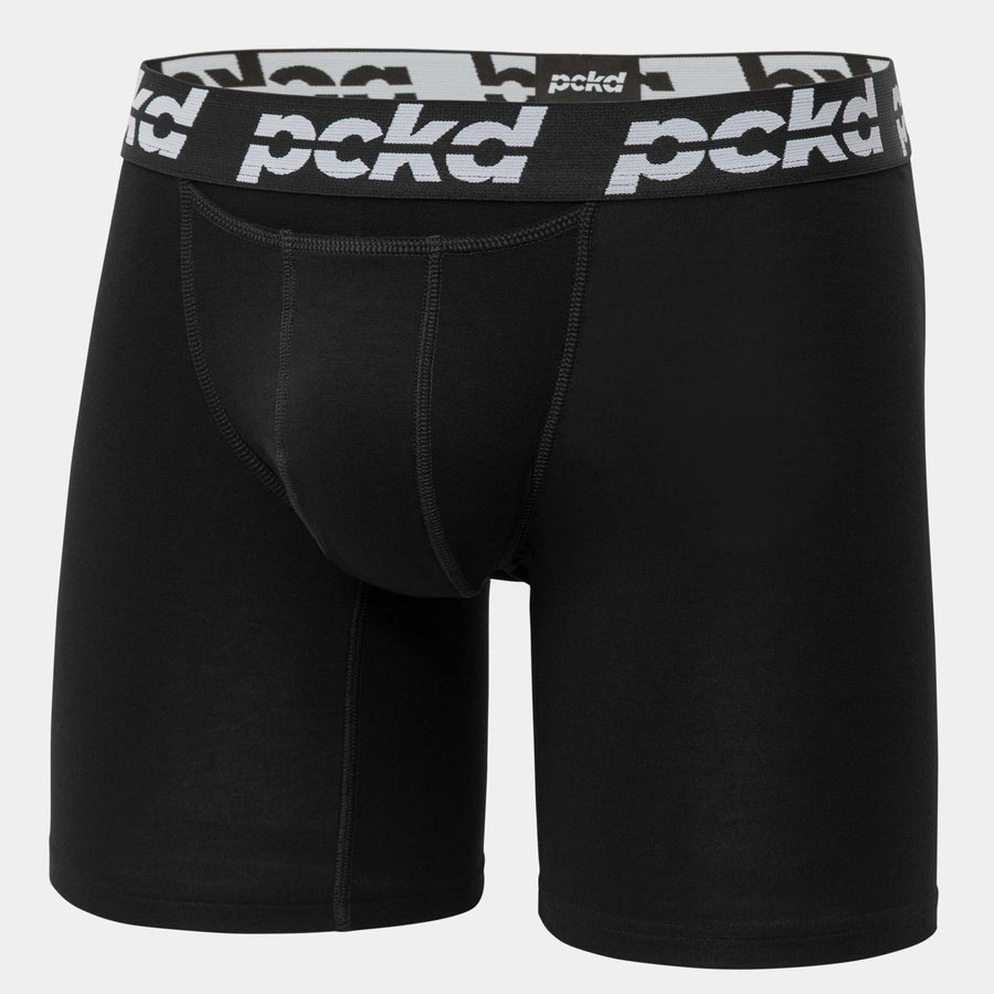 PCKD Midway Briefs / Boxershorts im Sporti-Stil aus Bambus. In der Farbe Obsidian Black. In Größen S - XXL. Online kaufen auf pckd.de!